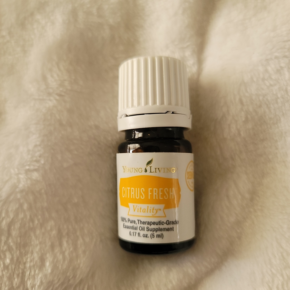 Young Living Citrus Fresh Vitality Essential Oil 5ml 
Orange
Tangerine‎